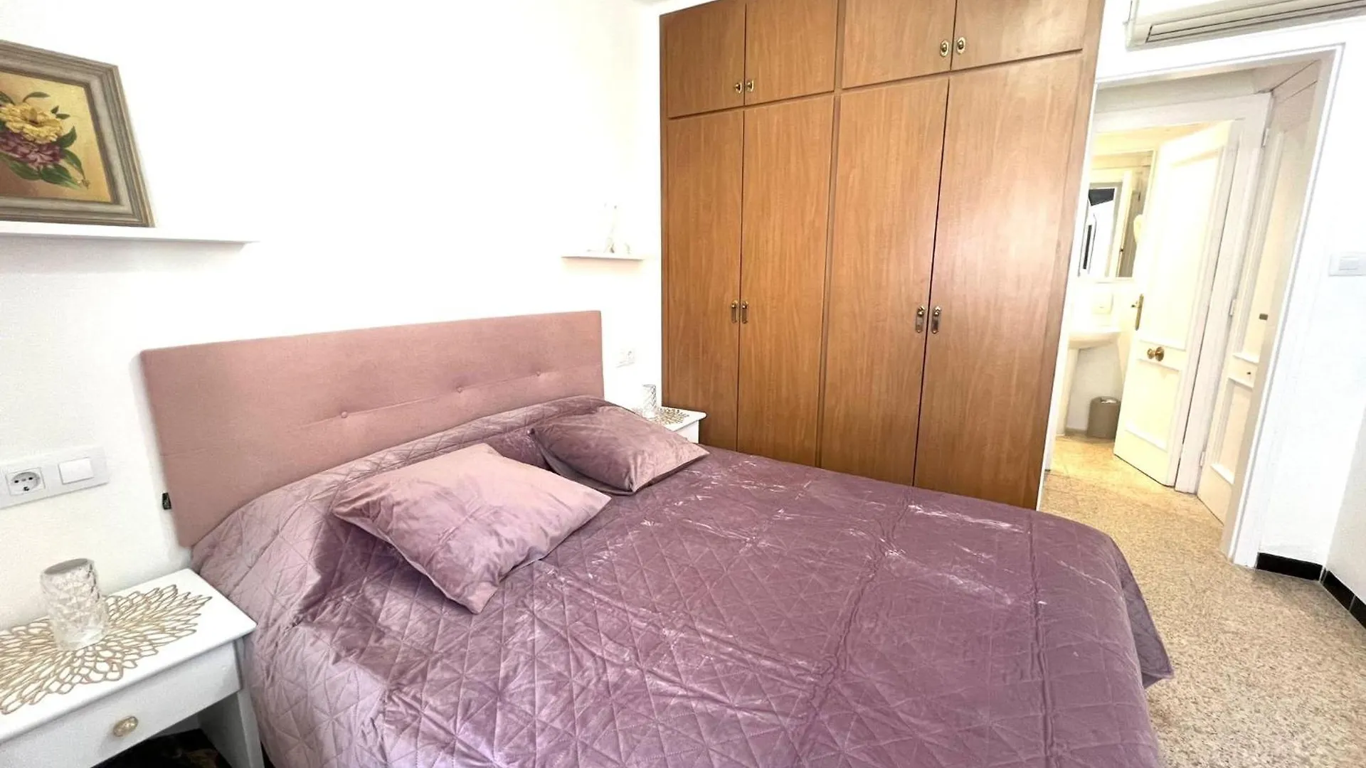 Pensjonat Escondite Central Con Terraza Compartida En La Azotea Roses